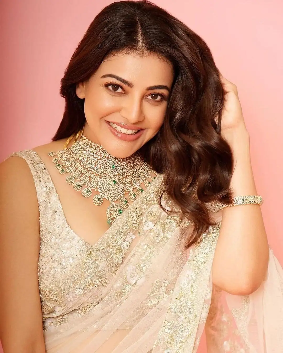 Indian Actress Kajal Aggarwal Stills in White Saree